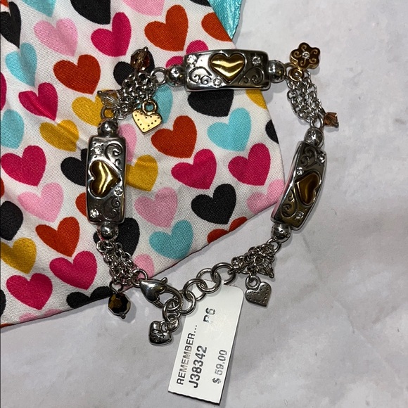 💥NWT💥 Brighton Silver & Gold Heart Bracelet with pouch! 🩷 - Picture 3 of 8